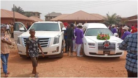 Biafra: Nnamdi Kanu Shuns Parents' Burial Over Fear Of Arrest