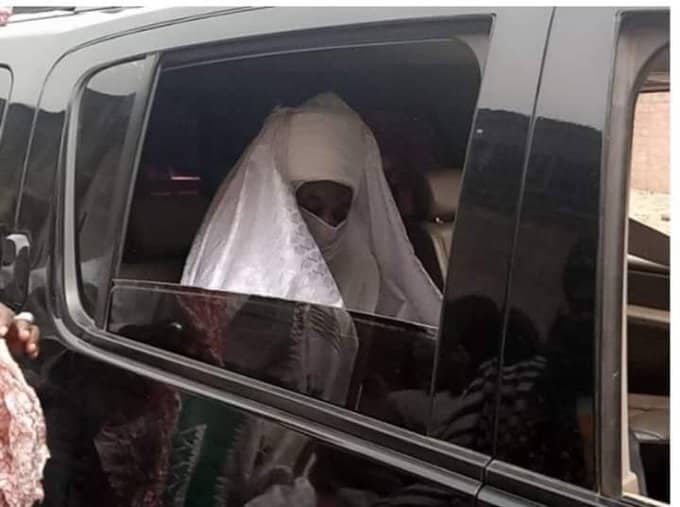 BREAKING: Dethroned Emir Sanusi Moves To Abuja From Nasarawa (Photos)
