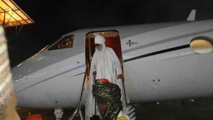 BREAKING: Dethroned Emir Sanusi Arrives Lagos (Video/Photos)