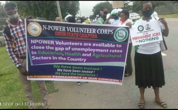 Angry Npower Beneficiaries Protest In Abuja (Photos)