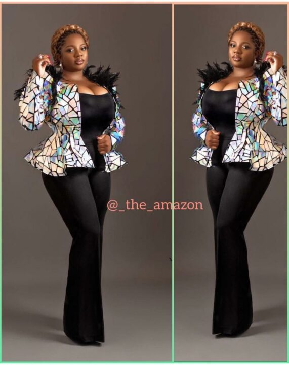 Ex-BBNaija Star, Dorathy Sets Twitter On Fire With Hot Photos