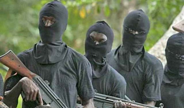 BREAKING: Unknown Gunmen Invade Imo, Burn High Court, Police Station