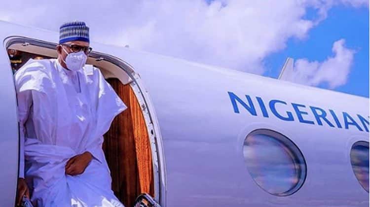 President Buhari Jets Out To London Hospital For Treatment