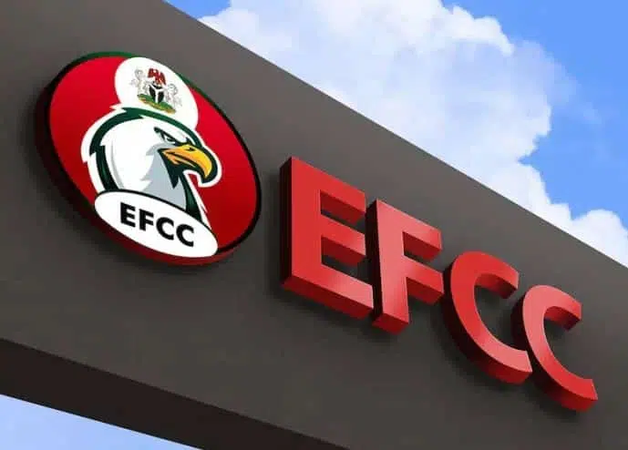BREAKING: Former Governor Arrested By EFCC For Fraud