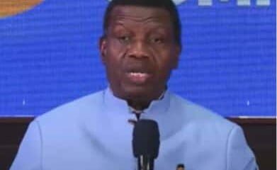 Pastor Adeboye Makes First Appearance After Son’s Death (Photos)