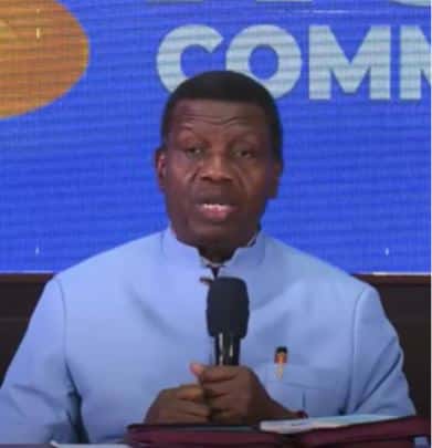 Pastor Adeboye Makes First Appearance After Son’s Death (Photos)