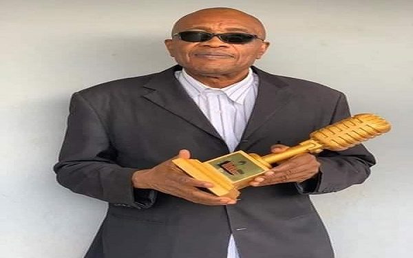 BREAKING: Veteran Nigerian Musician Is Dead [Photo]