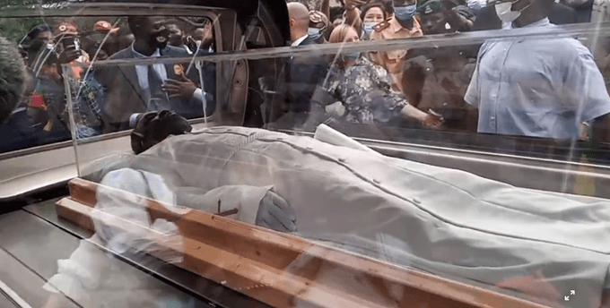 BREAKING: TB Joshua Buried At SCOAN Amid Tears [Photos/Video] 