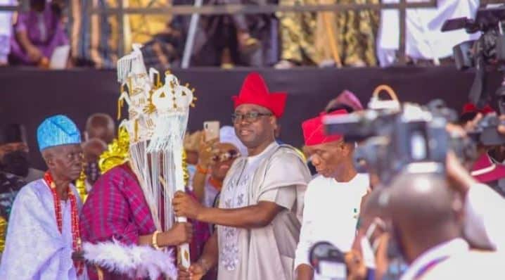 BREAKING: Lekan Balogun Installed As 42nd Olubadan Of Ibadan [PHOTOS]