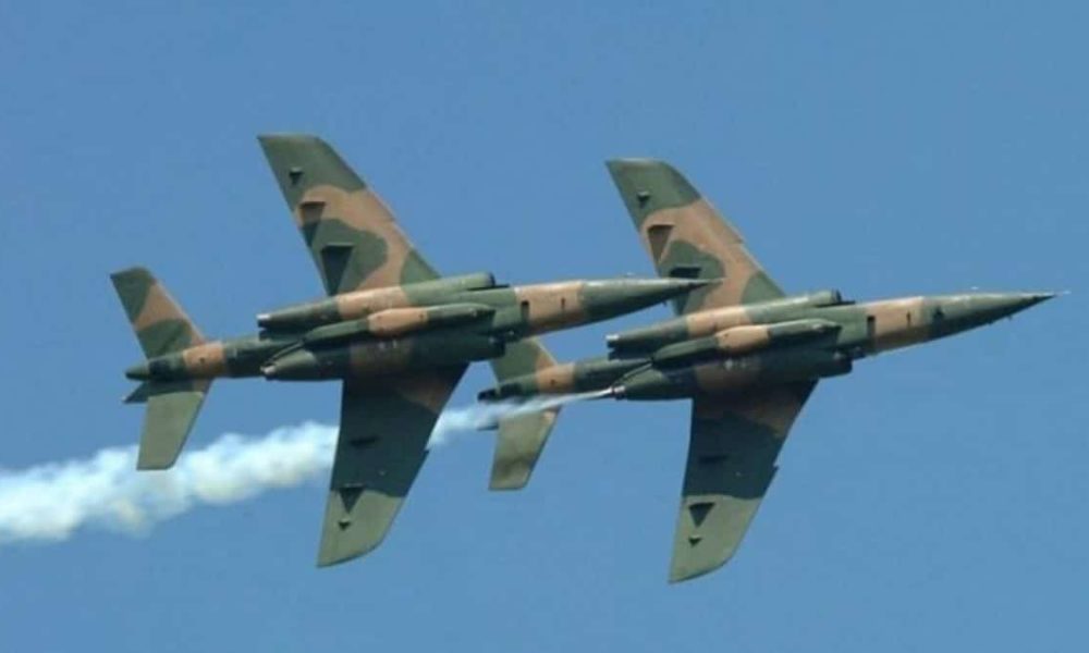 BREAKING: Nigerian Air Force Jet Crashes In Kaduna, Pilots Killed