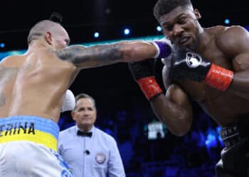 BREAKING: Ukrainian Oleksandr Usyk Defeats Anthony Joshua [Video]