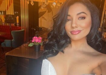 Chian Reynolds Biography: Age, Wiki, Height, Boyfriend, Net Worth & More