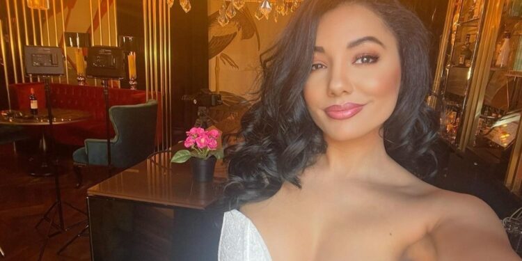 Chian Reynolds Biography: Age, Wiki, Height, Boyfriend, Net Worth & More