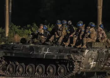 BREAKING: Russian Forces Retreat As Ukraine Takes Key Towns