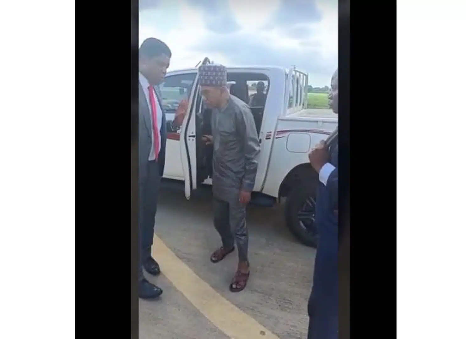 Watch The Moment DSS Arrested Suspended CBN Governor Godwin Emefiele [Video]
