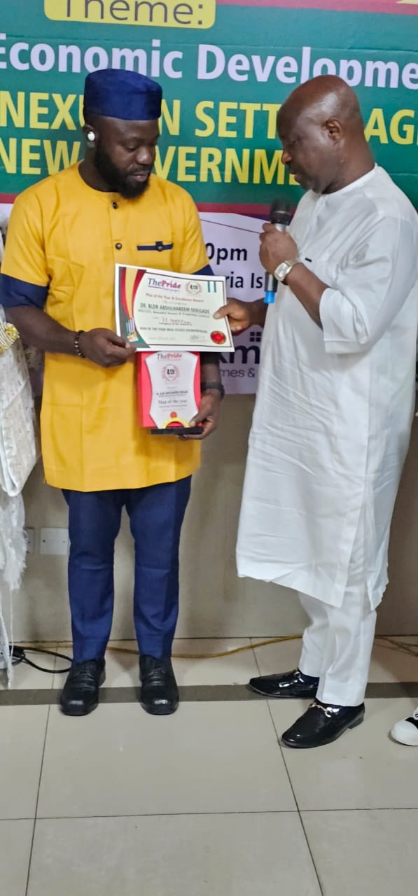 Akmodel MD, Daniel Kolawole Olukoya, Idris Olubola Musa, AIG Mohammed Ari Ali, Others Receive Awards At The Pride Newspaper Event