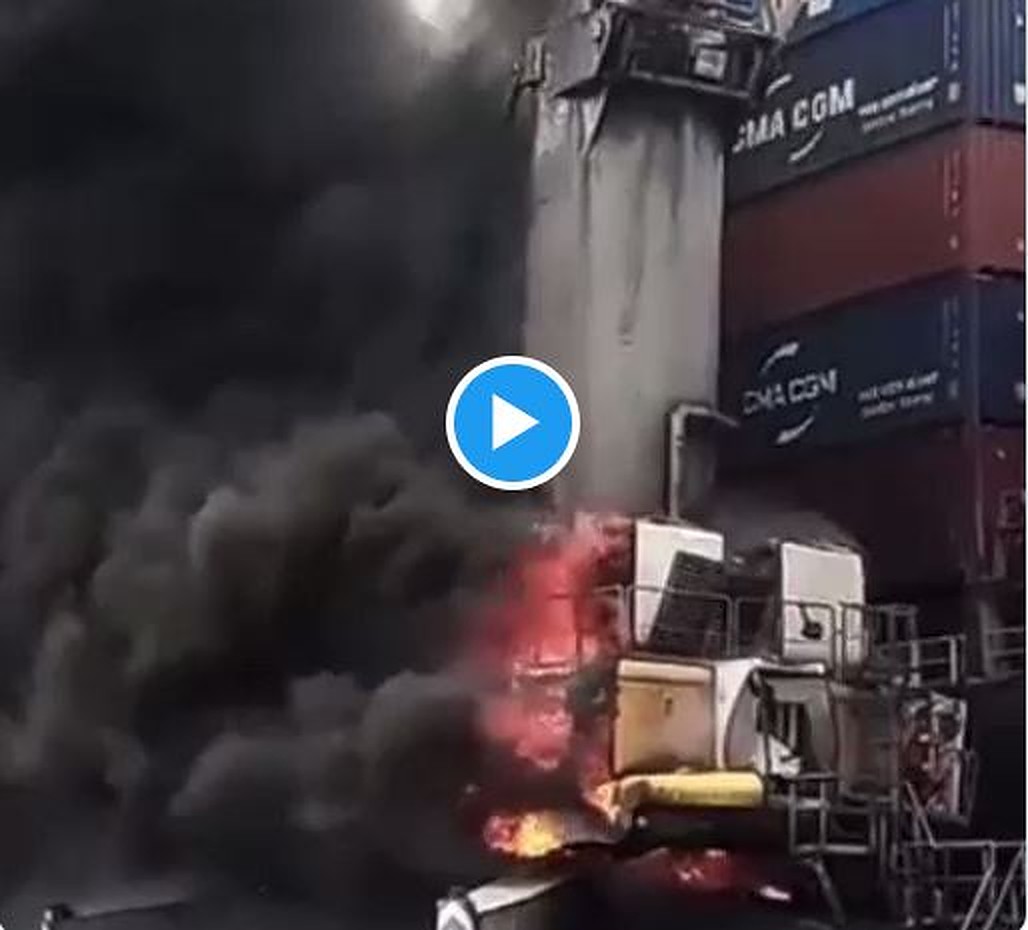 BREAKING: Fire Breaks Out At Lagos Port [Video]