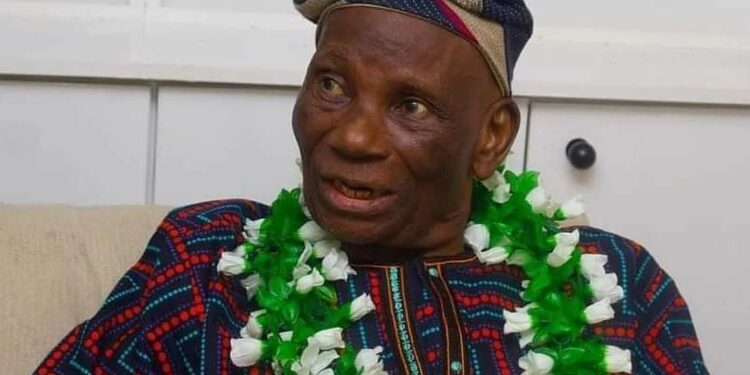 BREAKING: Designer of Nigerian Flag Pa Taiwo Akinkunmi is Dead