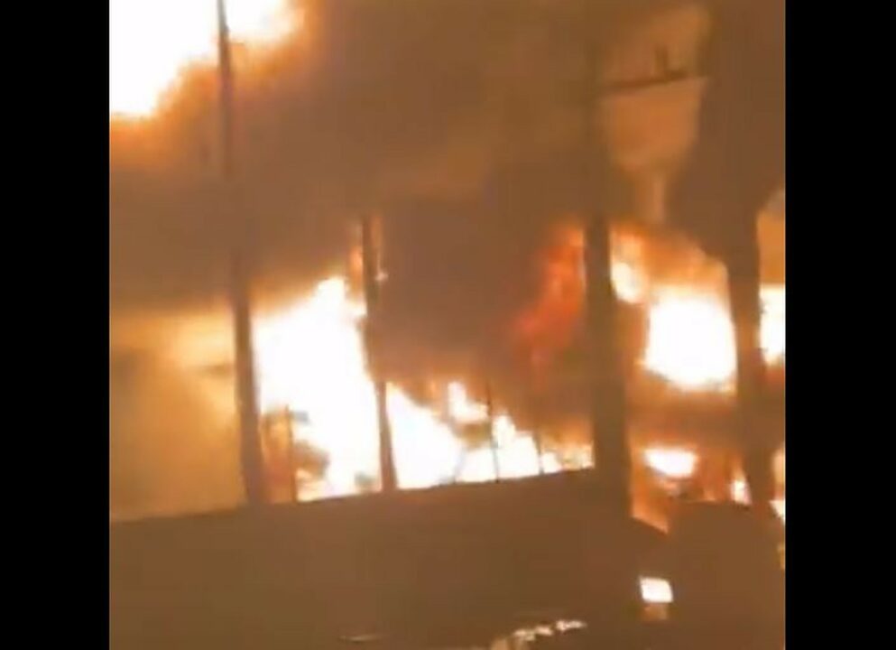 BREAKING: Many Feared Dead As Fuel Tankers Explode in Ijora Apapa Lagos [Video]