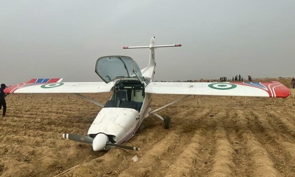 BREAKING: Nigerian Air Force Plane Crashes In Kaduna State