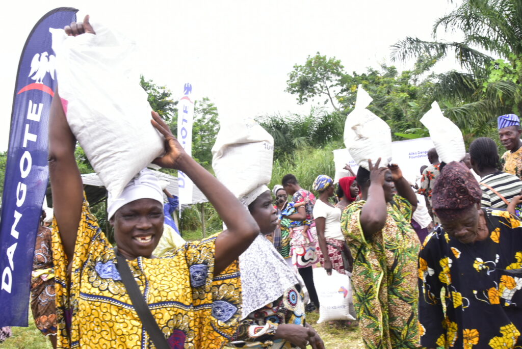 Hunger: Aliko Dangote Foundation’s Free Rice Excites Host Communities of Ibese, Itori, Ijebu-Igbo