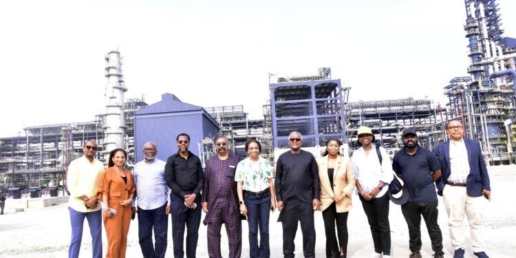 Dangote Hails President Tinubu, Says His Policies Are Reviving The Private Sector