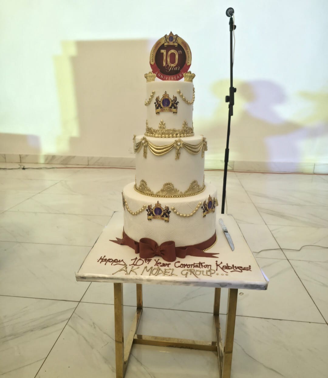 Akmodel Group MD Felicitates Ooni of Ife on His 10th Coronation Anniversary