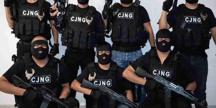 BREAKING: CJNG Cartel Members Launch Mass Attacks Across Mexico Over Killing of El Mencho [Video]