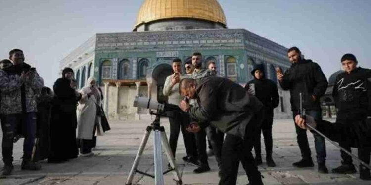 Saudi Arabia Sights Crescent Moon As Ramadan 2026 Begins