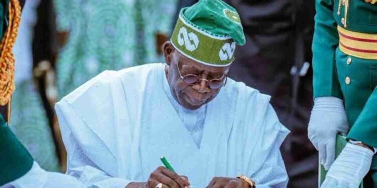 Tinubu Signs Executive Order for Remittance of Oil and Gas Revenue